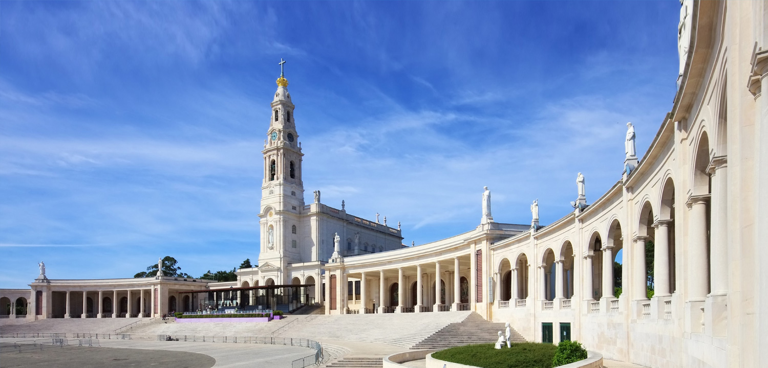 Colonnade and Basilica of the Sanctuary of Fátima